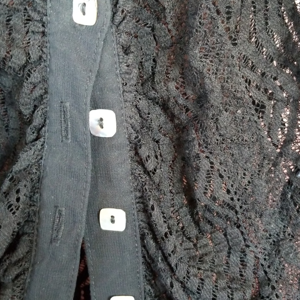 Black lace sweater - Picture 2 of 5
